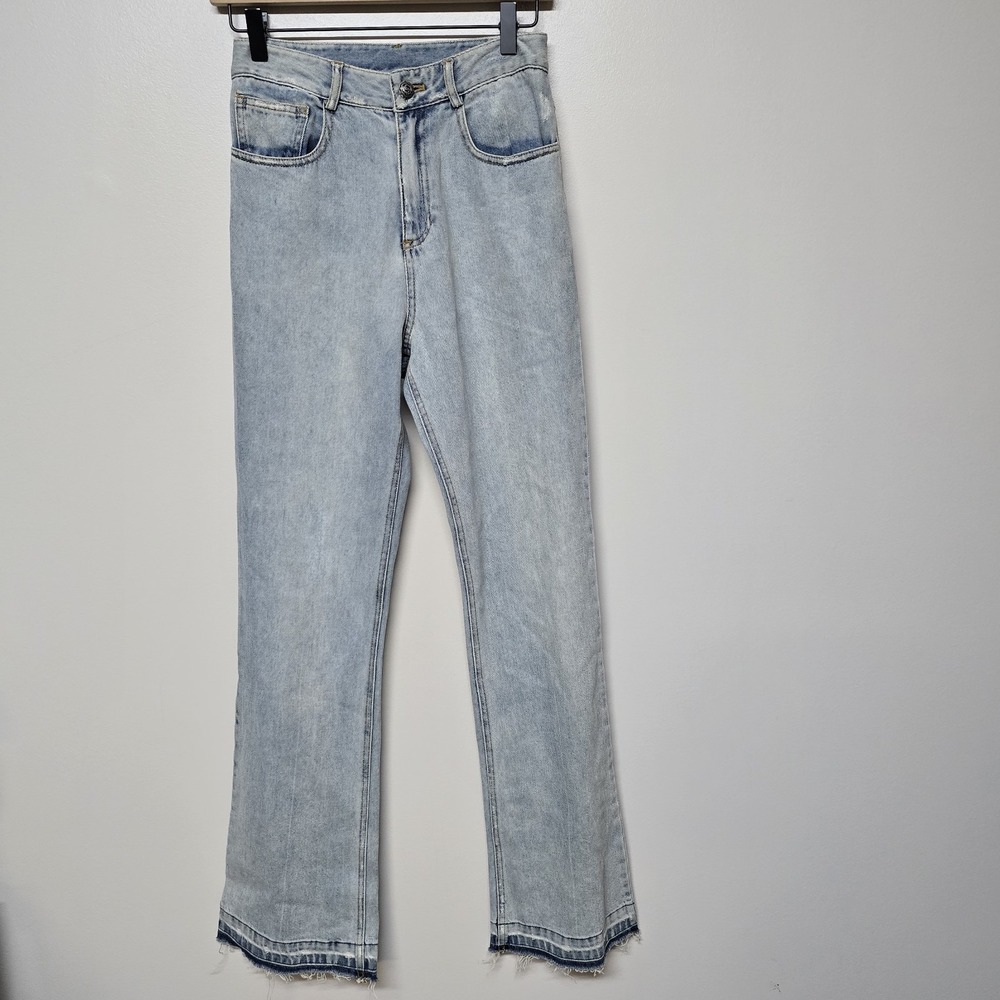 Sea New York Women's High Rise Flare Light Wash Jeans Raw Hem Size 2 100% Cotton